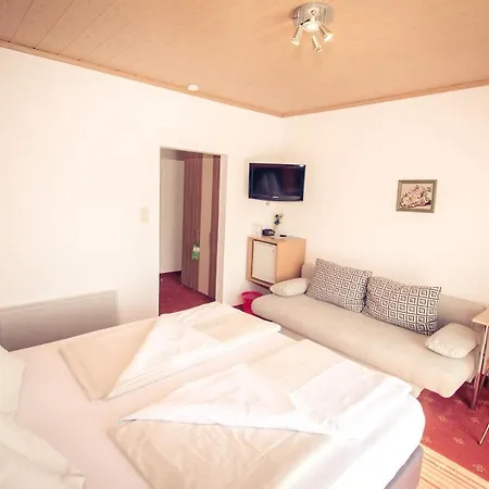 Pensionat Waldruh - Tannenheim Faak am See